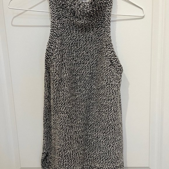 Madewell Mock Neck Knit Cutaway Sleeveless Sweater Tank - Picture 3 of 3